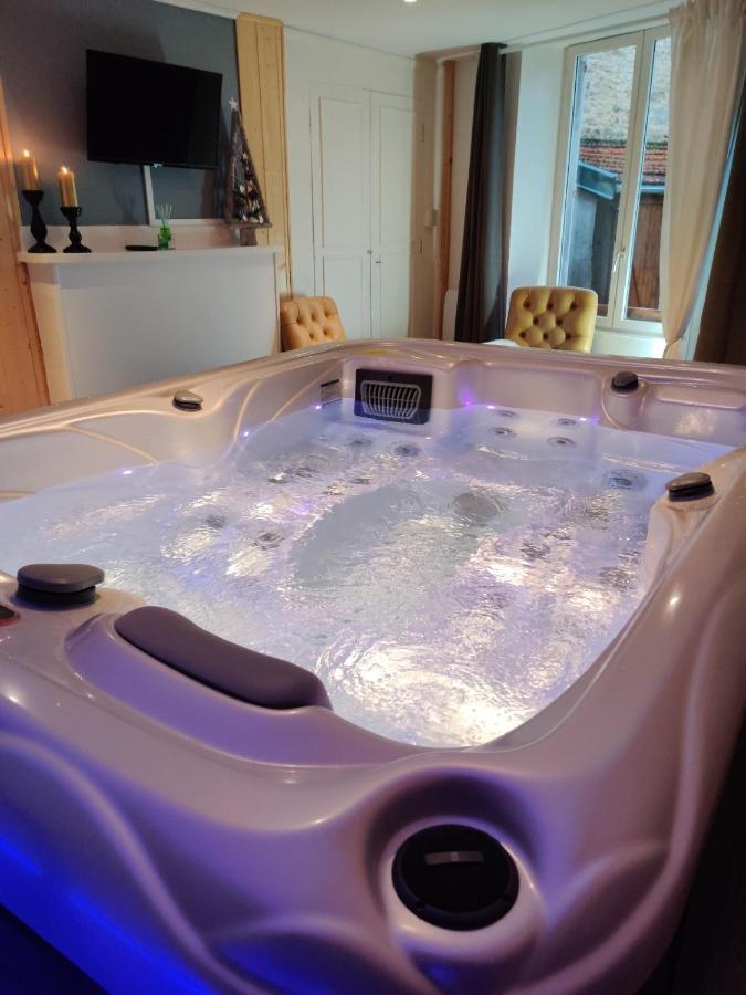 Suite Eden Avec Jacuzzi Prive โชมง ภายนอก รูปภาพ